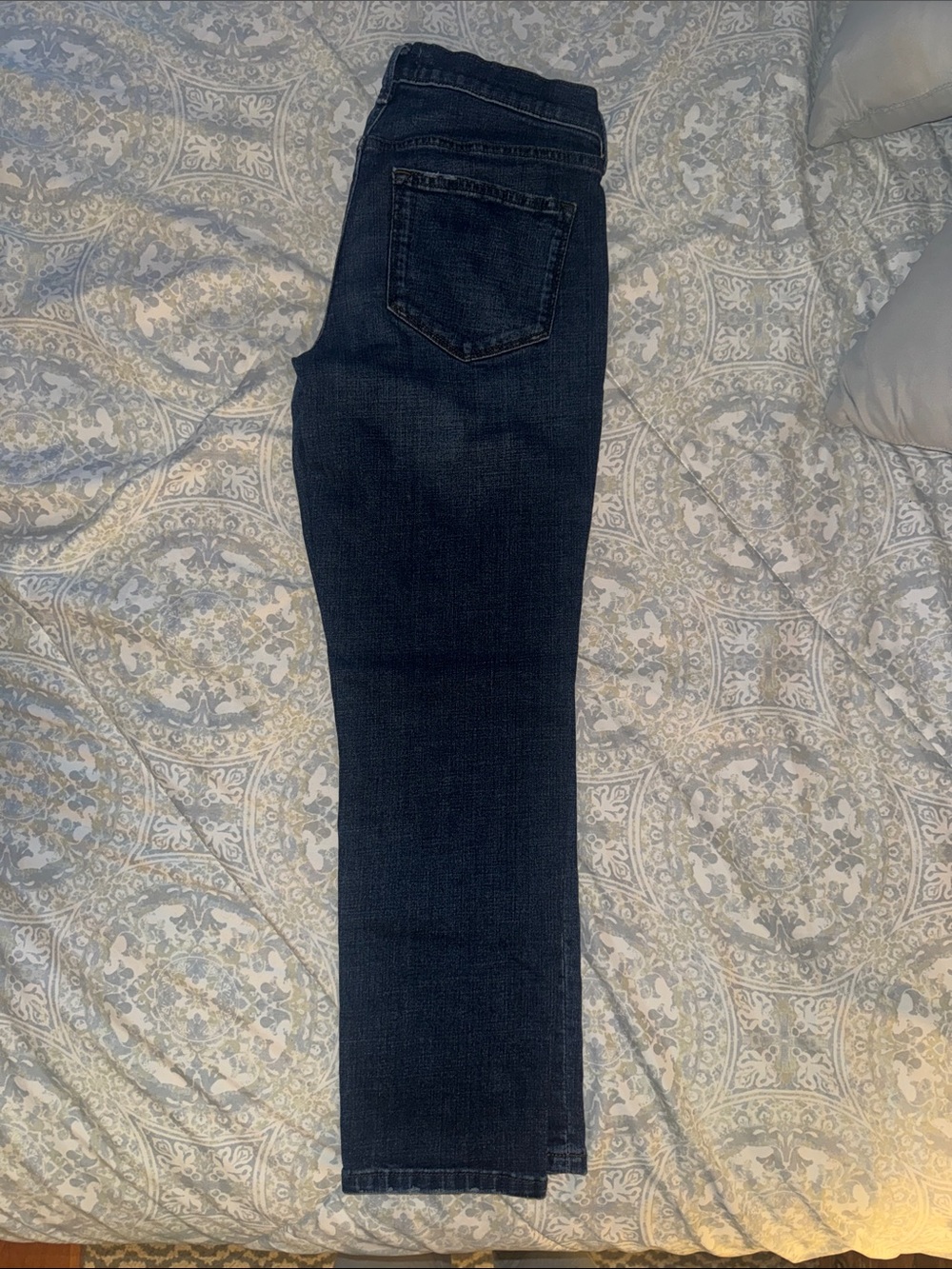Dark Blue Ankle Jeans with Stretch